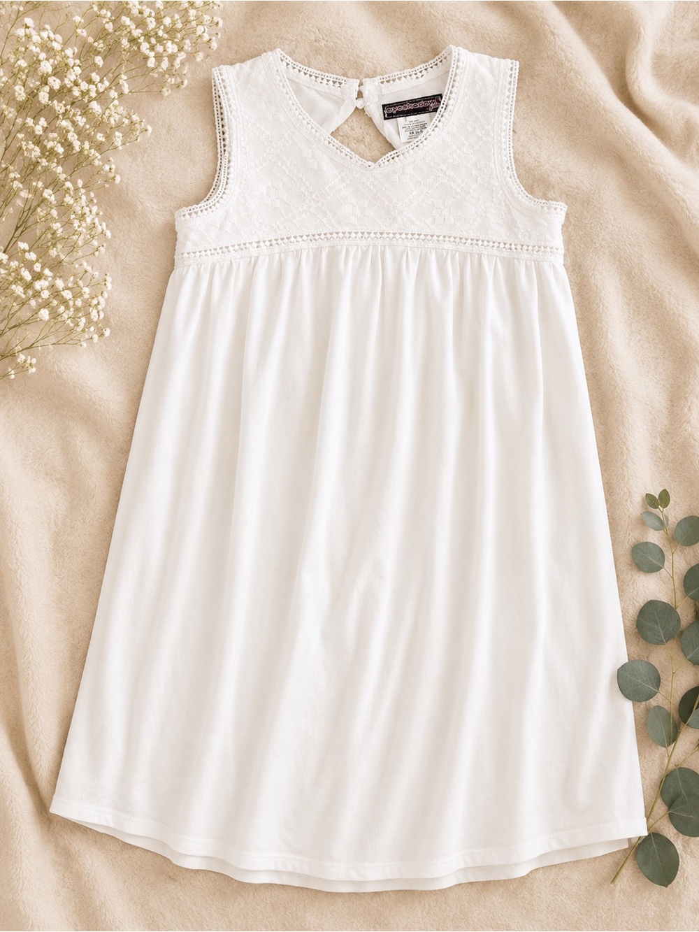 Girls' White Lace Yoke Sleeveless Dress eyeshadow girls size
4/5
